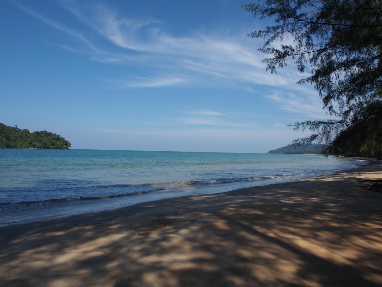 Sea Rounding Hotel Ko Phra Thong Exterior foto