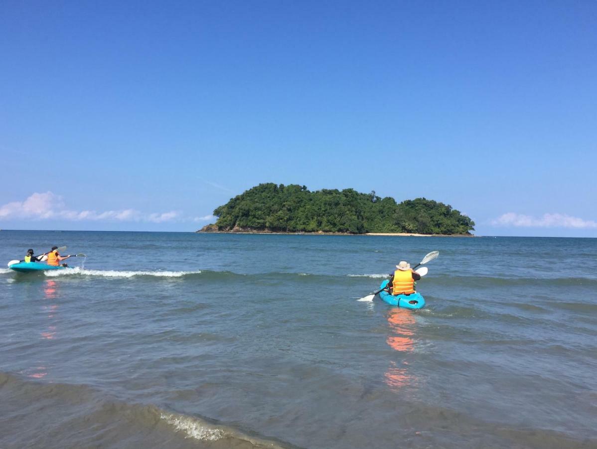 Sea Rounding Hotel Ko Phra Thong Exterior foto